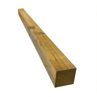 Poteau carré en bois traité sous pression