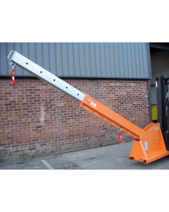 Flèche extensible montée sur fourche