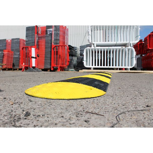 Road Speed Bump 10mph Limit