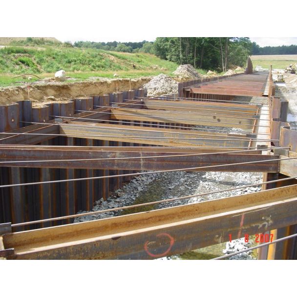 Steel Shoring Beams