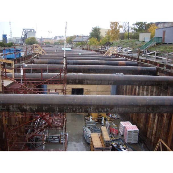 Steel Tube Supporting Piles
