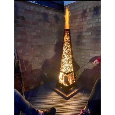 Cheminée en Acier Découpée au Laser - Motif Lierre Grimpant Cheminée en Acier Découpée au Laser - Motif Lierre Grimpant