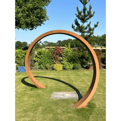 Arche de Jardin Moongate en Acier Corten Arche de Jardin Moongate en Acier Corten