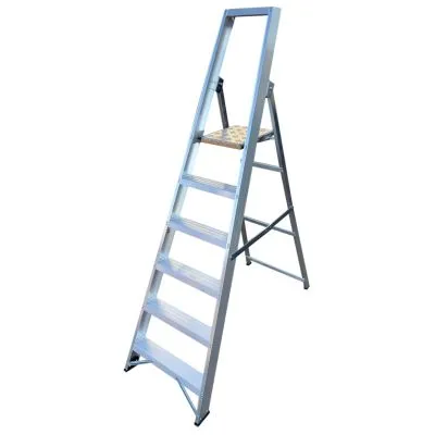 Escabeau industriel en aluminium