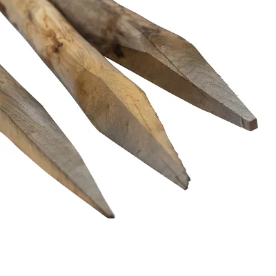 Poteau en Châtaignier Poteau en Châtaignier