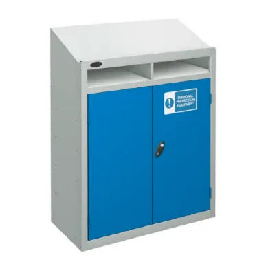 Station de travail pour équipements de protection individuelle